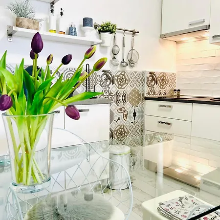 Апартаменты Charming Seaside Примоштен