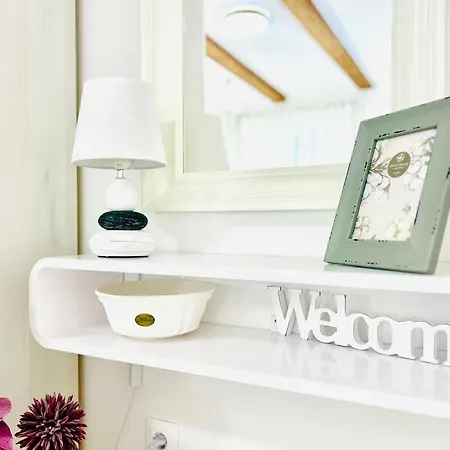 Charming Seaside * Примоштен