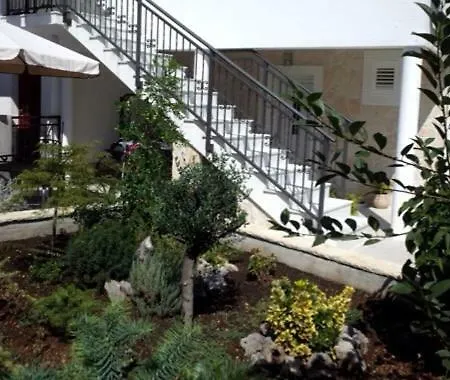 Charming Seaside Апартаменты *